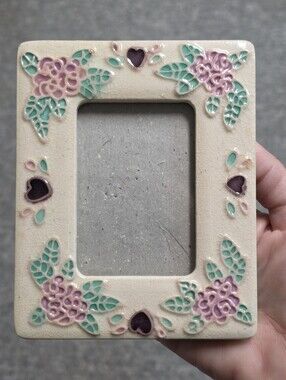 Chesapeake Bay Floral Heart Ceramic Frame